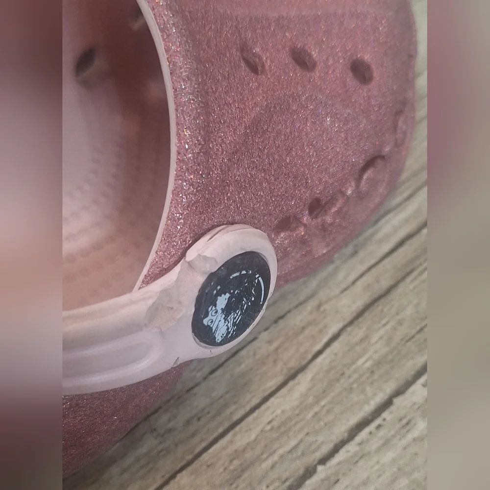 CROCS Kids Sparkly Pink Clogs With Pizza Croc Charm Sz. 4